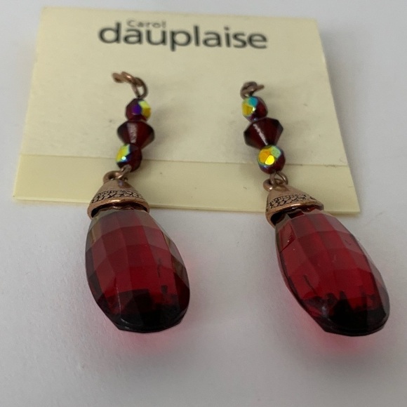 NWT Carol Dauplaise Gold & Red dangle earrings - Picture 4 of 10